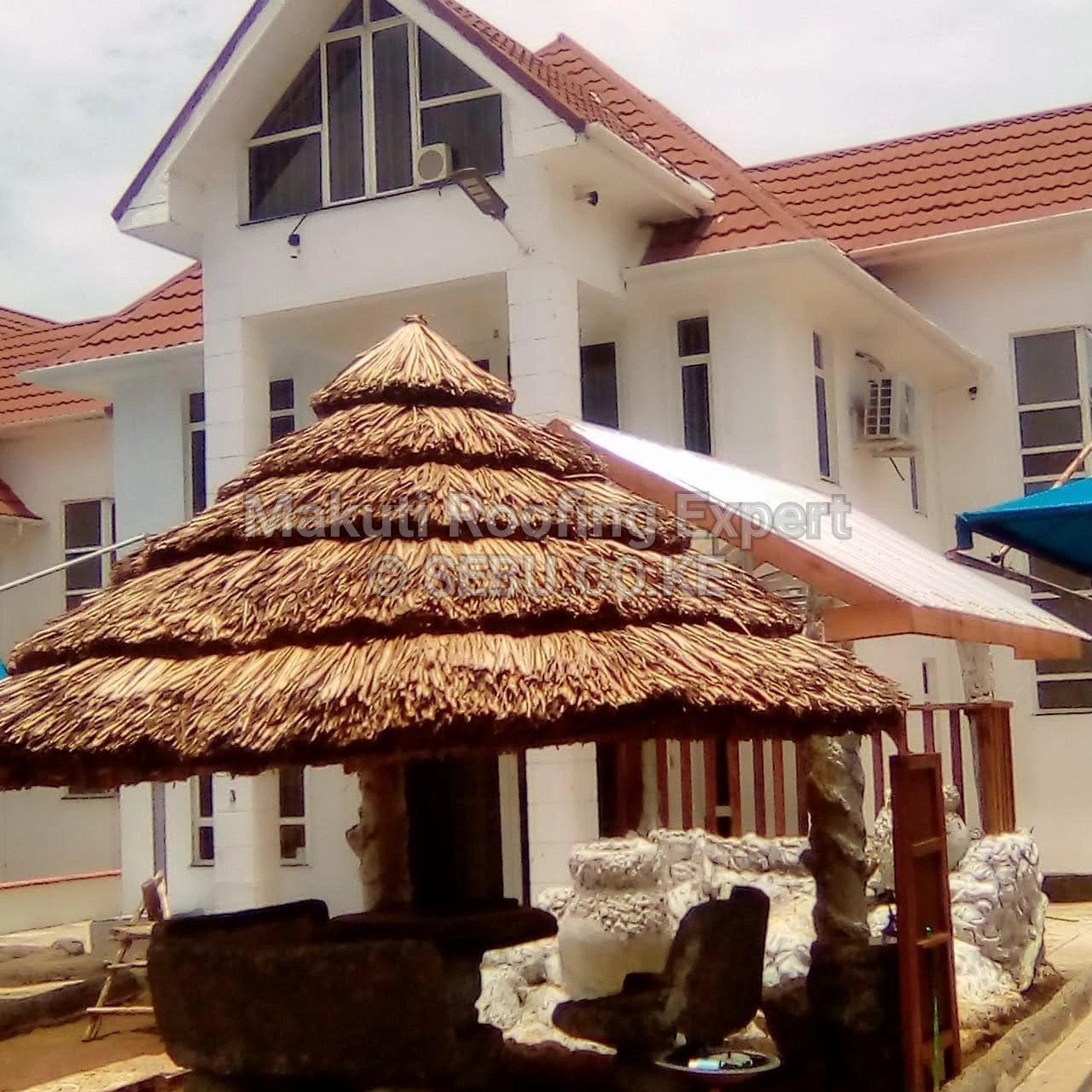 Makuti Roofs Construction