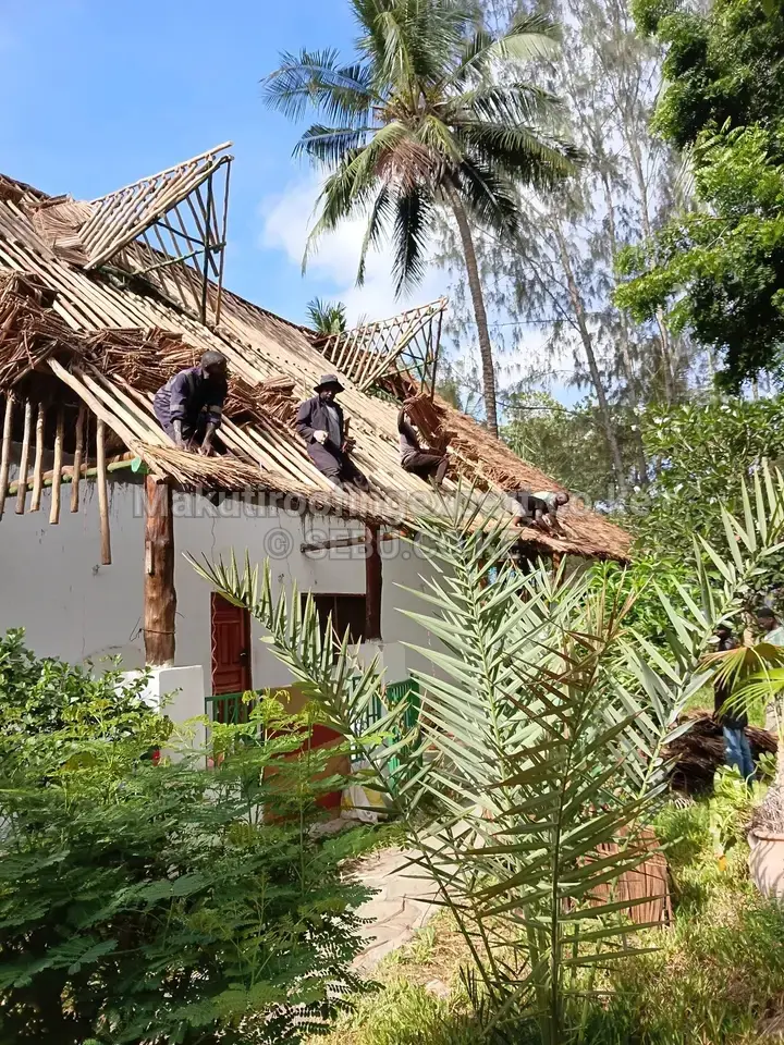 Makuti Roofs Construction